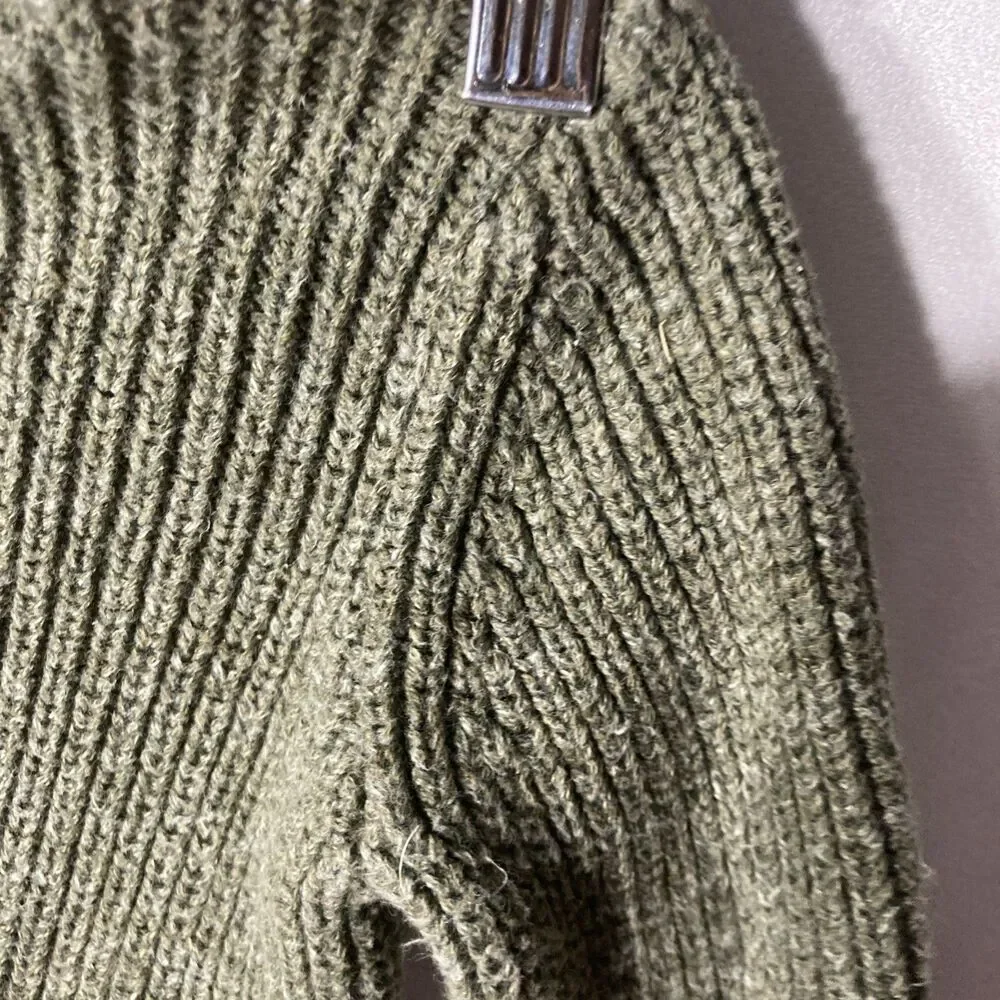Baby Gap green sweater 12-18mths crew neck pull over long sleeves